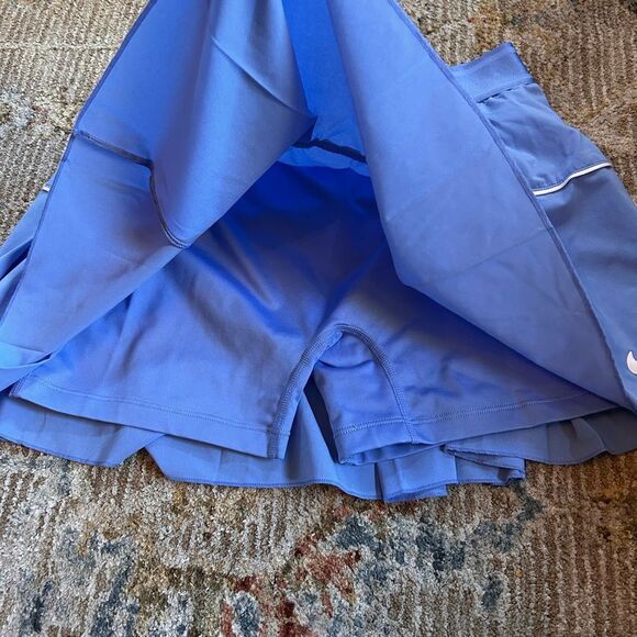 Nike Blue Pleated Skirt with White Logo - Picture 2 of 6